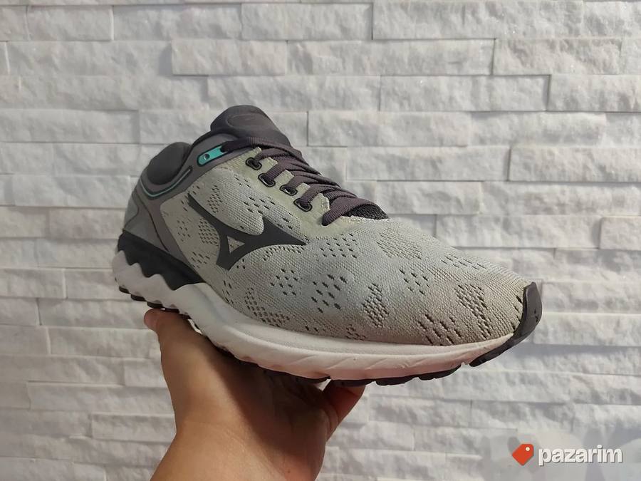 Mizunu Wave Skyrise patike 44 Original 100% 2