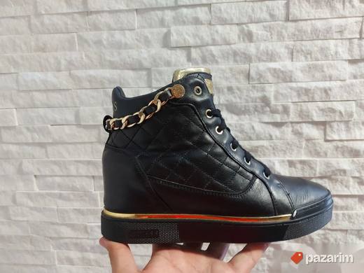 Guess patike 39 Original 100%