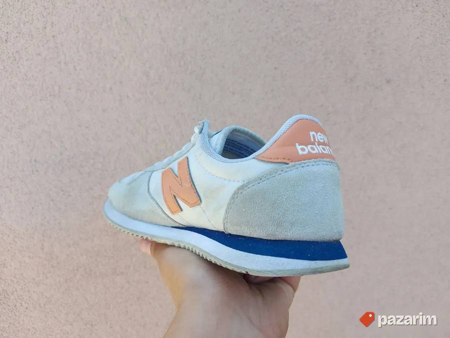 New Balance 220 patike 36,5 Original 100% 4