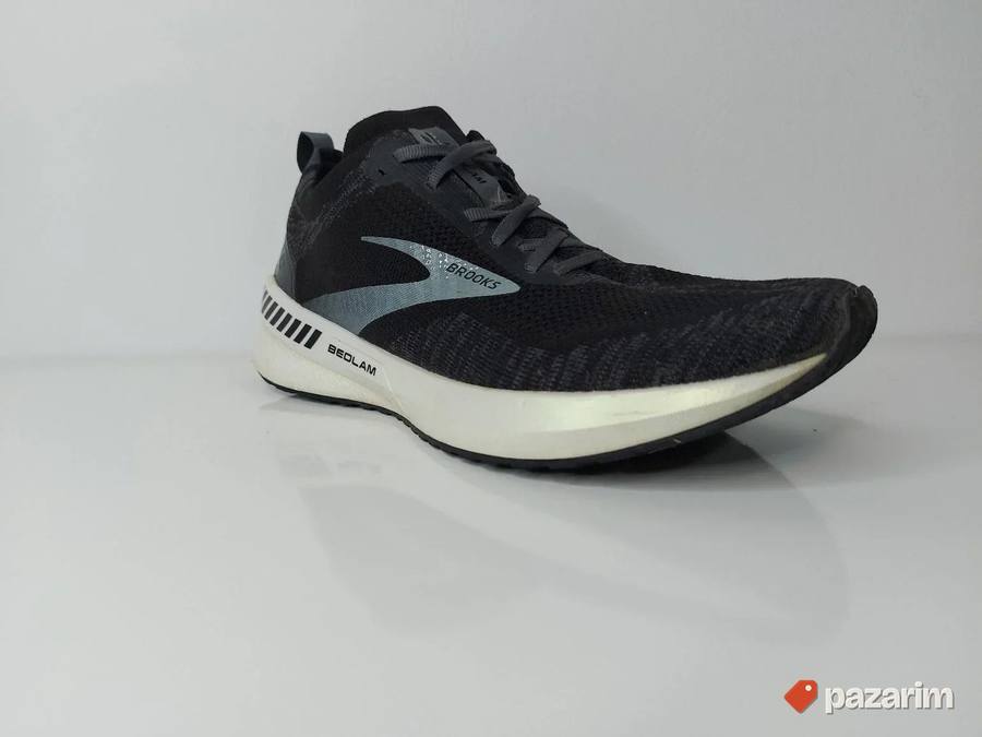 Brooks Bedlam 3 patike 42,5 Original 100% 2