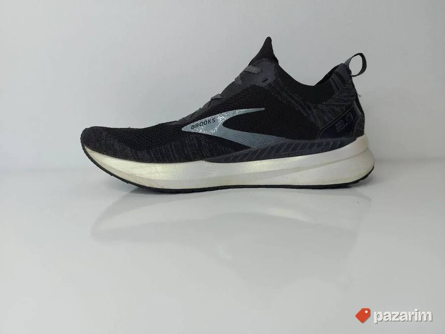 Brooks Bedlam 3 patike 42,5 Original 100% 3