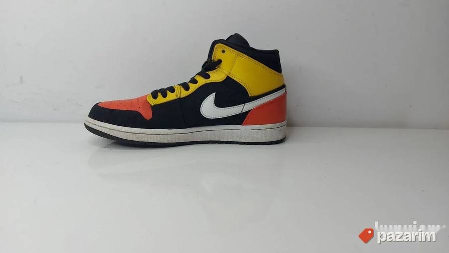 Nike Air Jordan 1 Mid Se patike 40 Original 100% 2