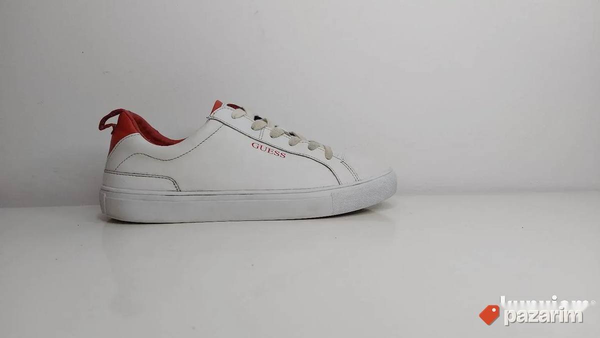 Guess patike 43 original 100% 1