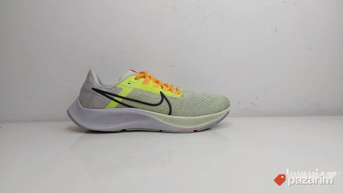 Nike Air Zoom Pegasus 38 patike 41 original 100% 1
