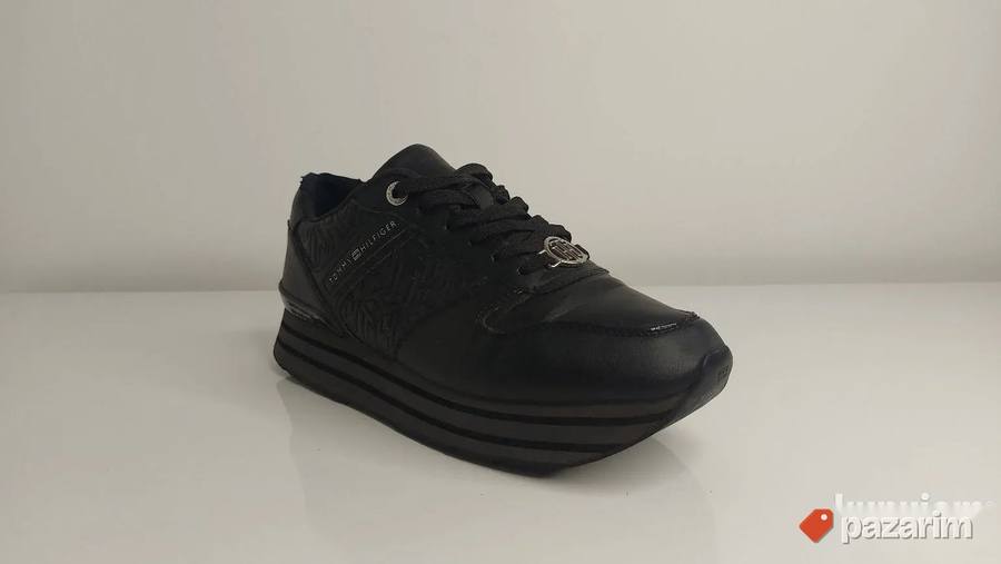 Tommy Hilfiger patike 41 original 100% 2