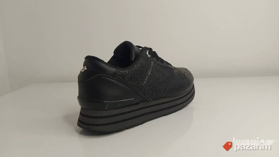 Tommy Hilfiger patike 41 original 100% 5