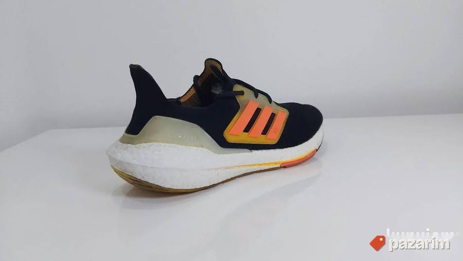 Adidas Ultra Boost patike 44,2/3 5