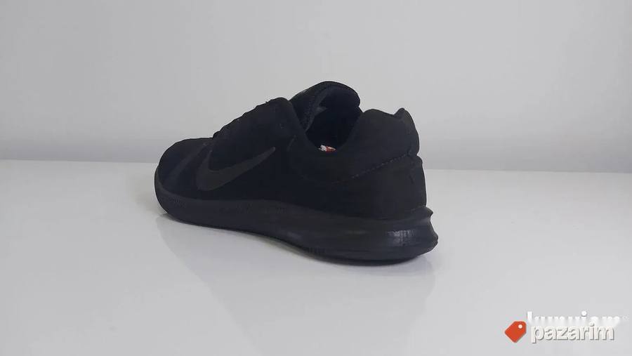 Nike Downshiftet patike 40 8