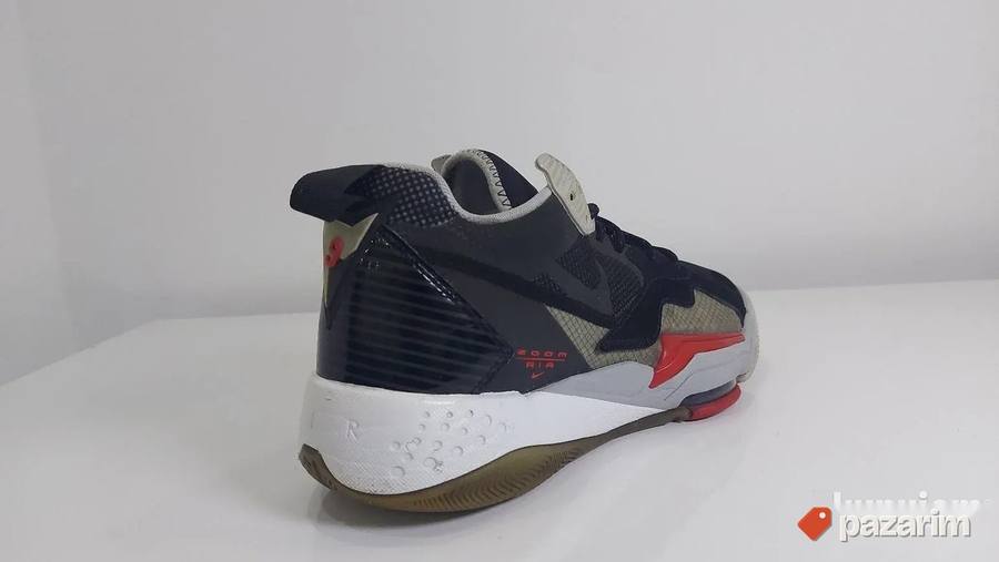 Nike Jordan Zoom 92 patike 41 5