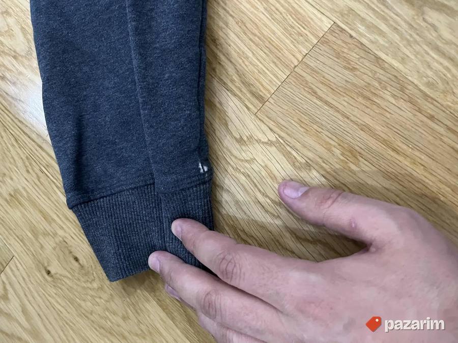 Hugo Boss duks L 5