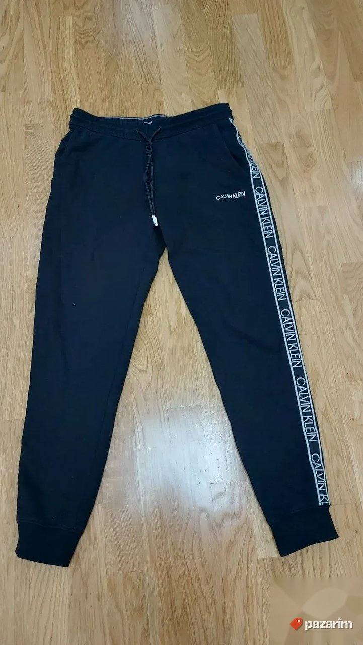 Calvin Klein trenerka M 1