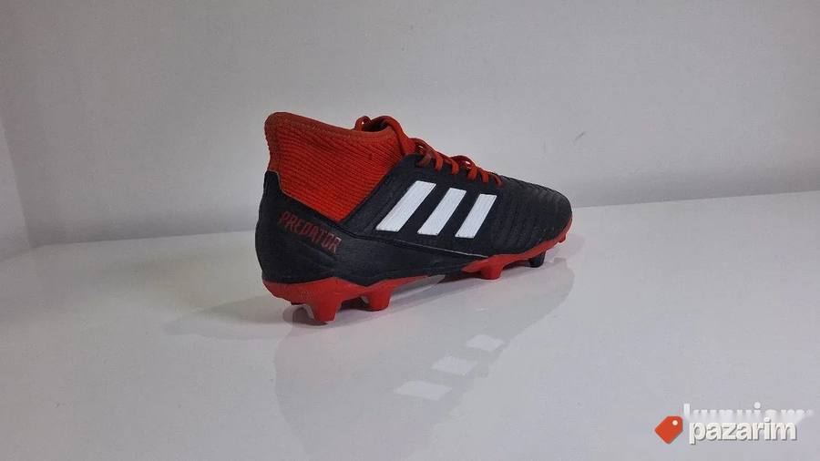 Adidas Predator 18.3 kopacke 43,1/3 5