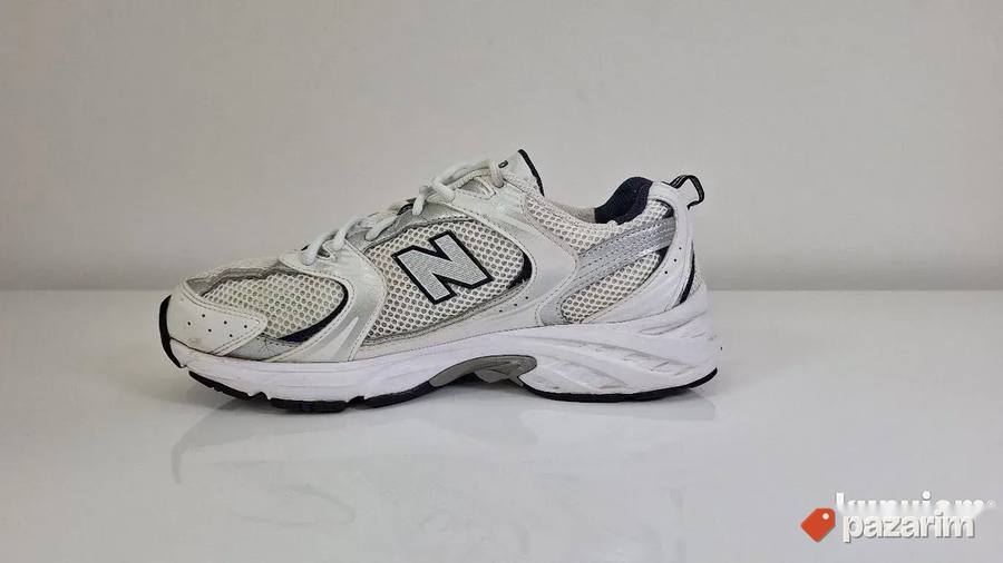 New Balance 530 patike 40,5 5