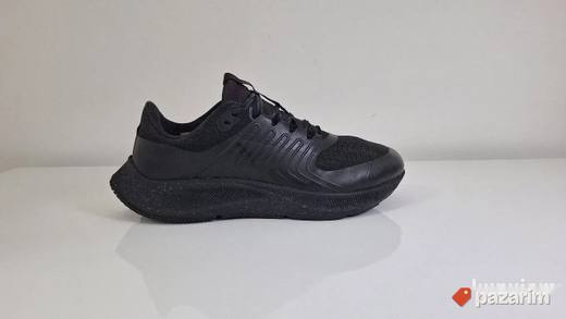 Nike Air Zoom Pegasus 38 Shield patike 45