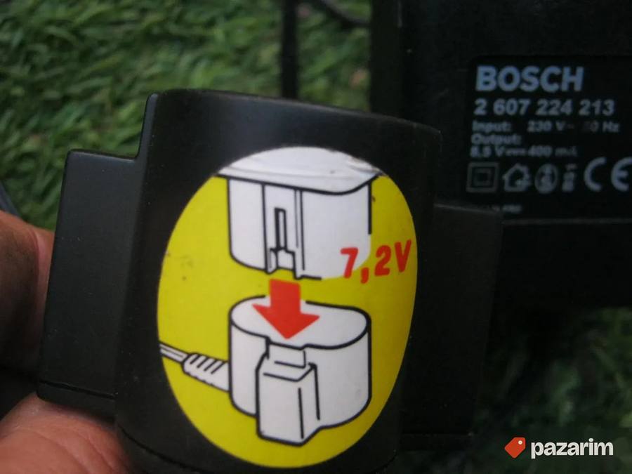BOSCH punjac 2 607 224 213 za 7,2 V - original 2
