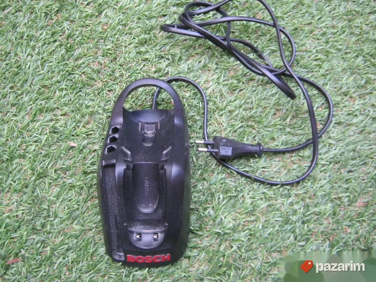 BOSCH punjac IXO - original 1