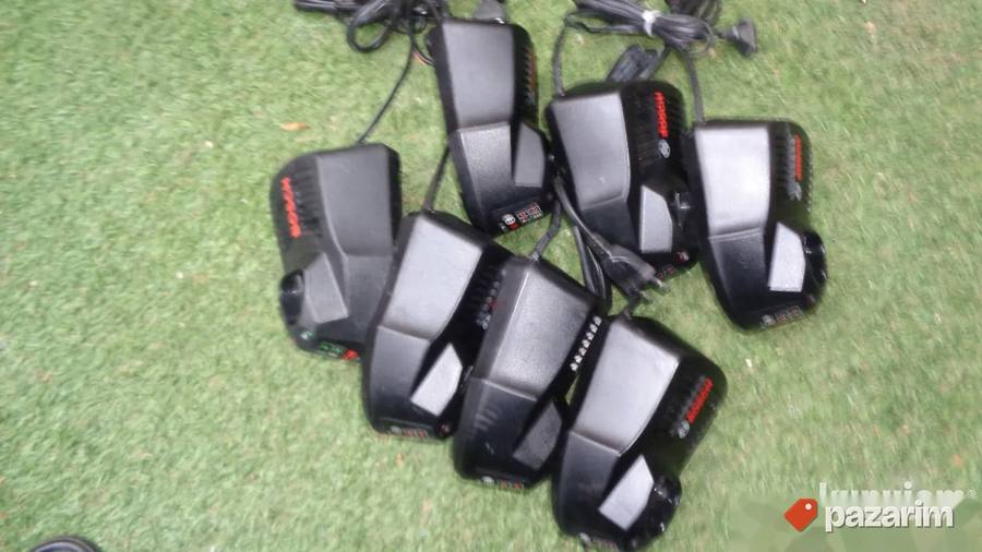 BOSCH punjac za 10.8 V i 12 V - original 6