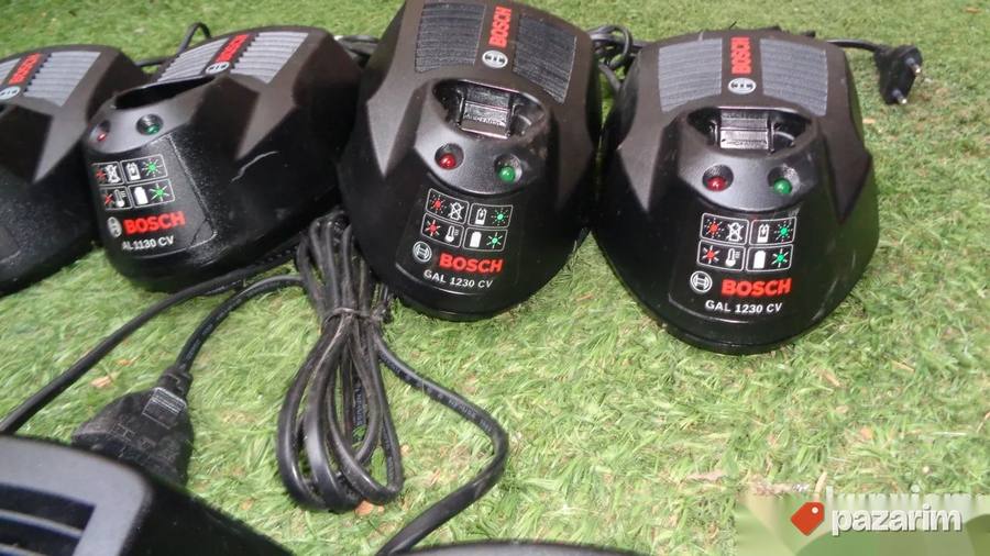 BOSCH punjac za 10.8 V i 12 V - original 8