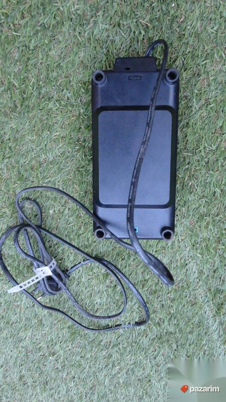 MAKITA DC 1414 punjac - original 2
