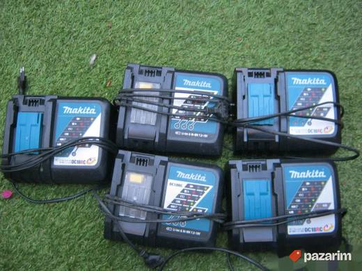 MAKITA DC 18 RC punjac - ORIGINAL