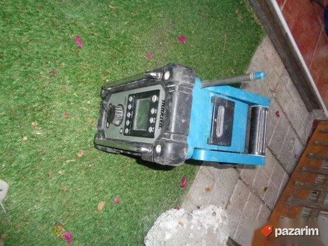 MAKITA DMR 107 aku radio - ORIGINAL 2