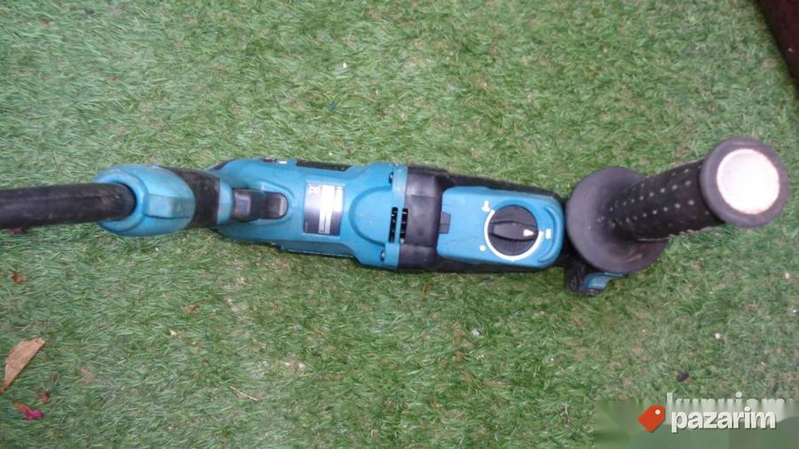 MAKITA HR 2630 udarna busilica-tiplarica - ORIGINAL 3