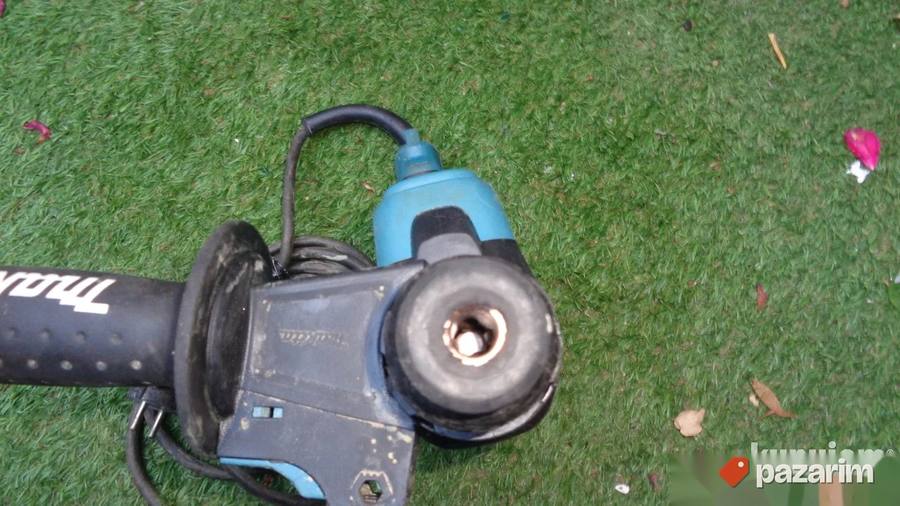 MAKITA HR 2630 udarna busilica-tiplarica - ORIGINAL 6