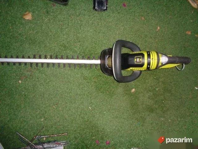 RYOBI RHT1851R15 aku makaze (trimer) za zivu ogradu 2