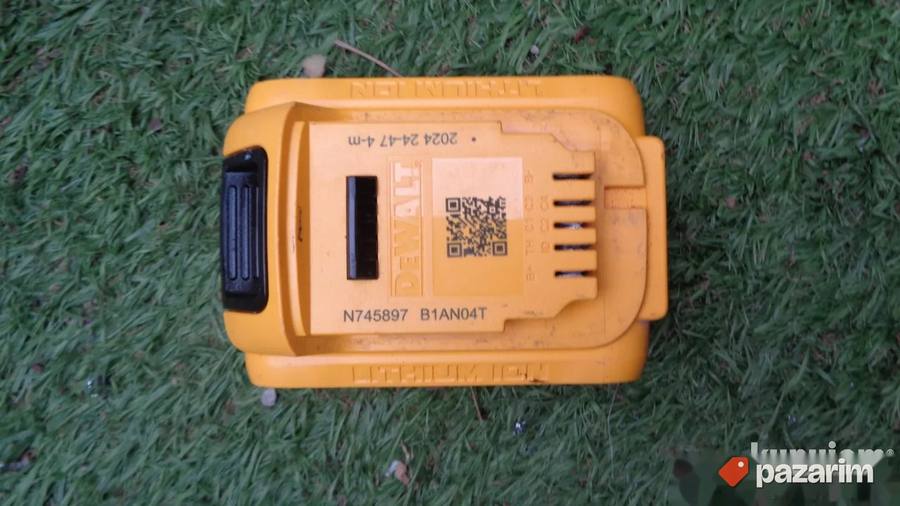 DeWALT baterija 18V - 5Ah -2024 god. - ORIGINAL 2