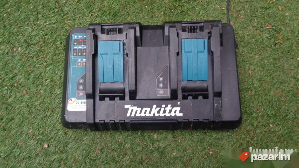 MAKITA DC18RD - dupli punjac - ORIGINAL 1