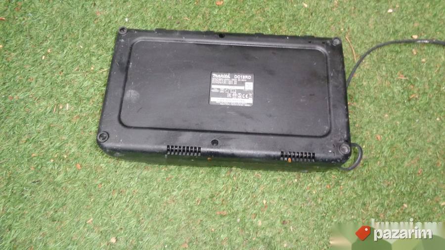MAKITA DC18RD - dupli punjac - ORIGINAL 3