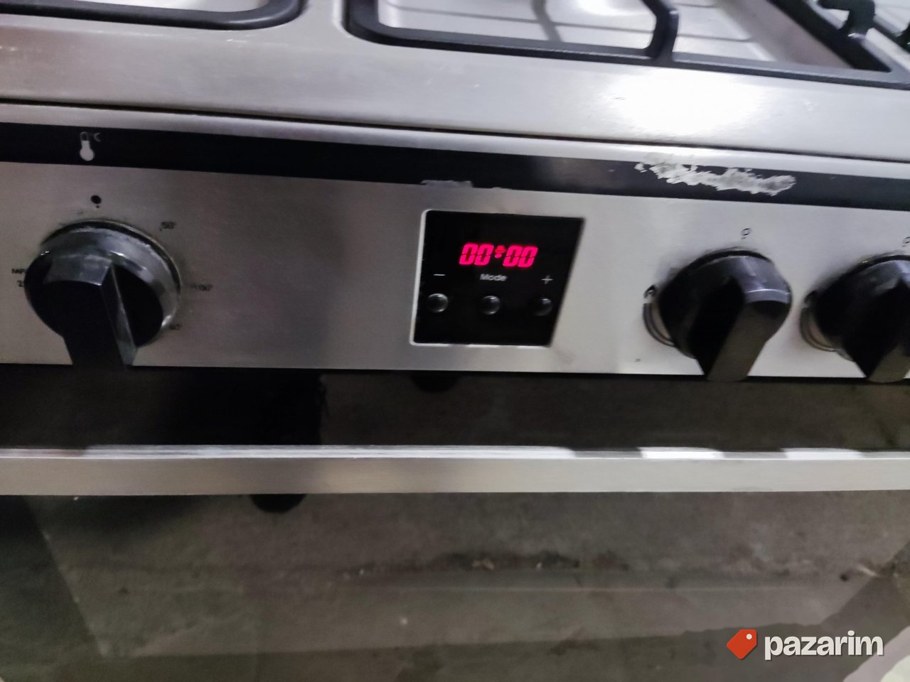Sporet na plin sa Ogromnom turbo reernom Inox 3