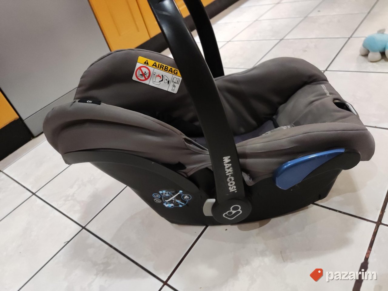 Autosediste i nosiljka maxi cosi 0-13kg 2