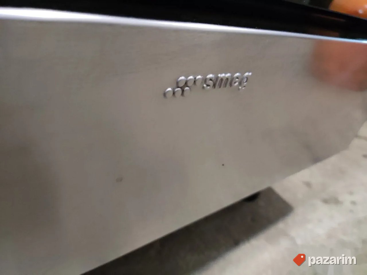 Sporet na plin sa turbo rernom marke SMEG 3