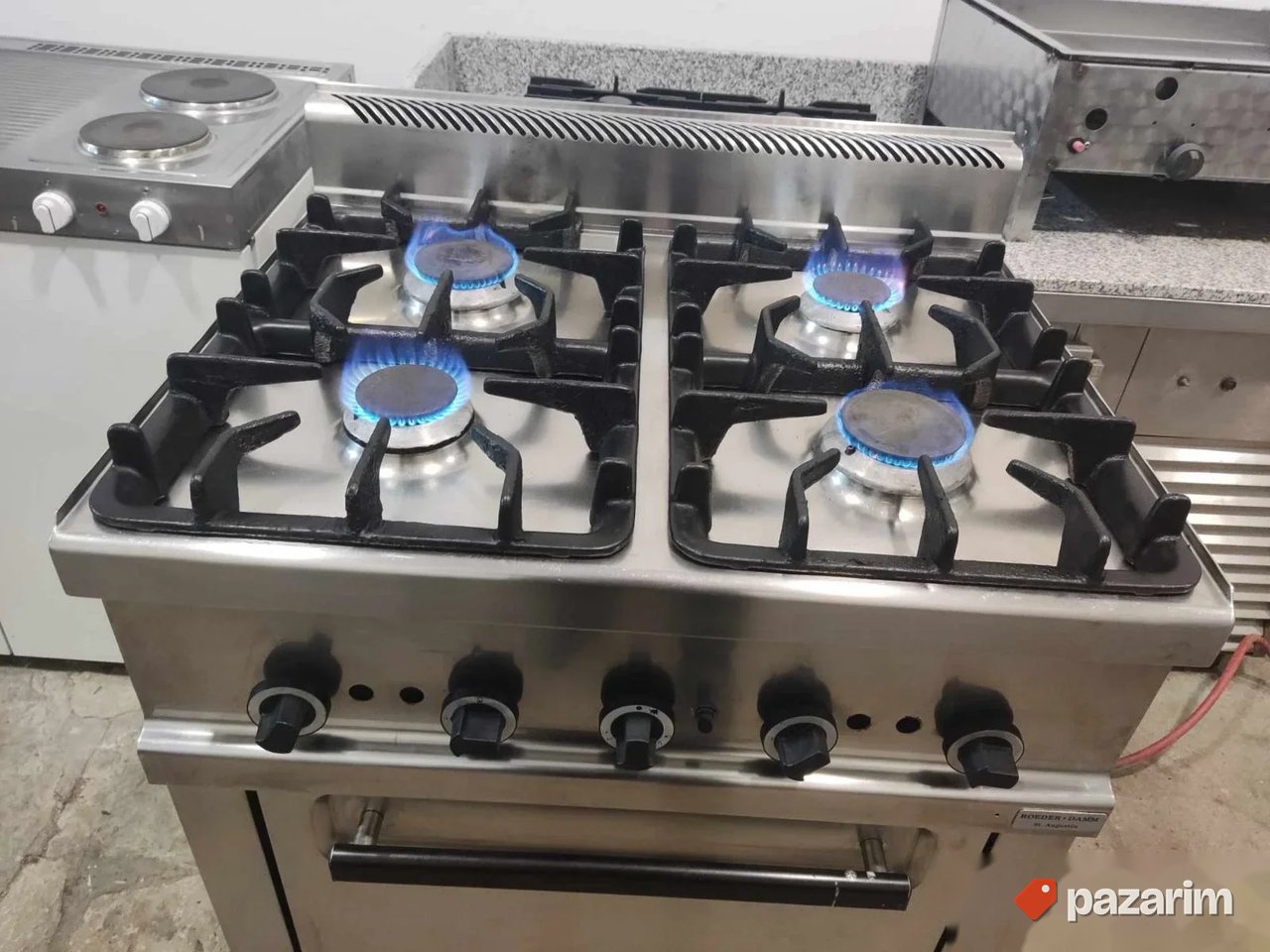 Profesionalni sporet na plin sa rernom na plin 800x700mm 2