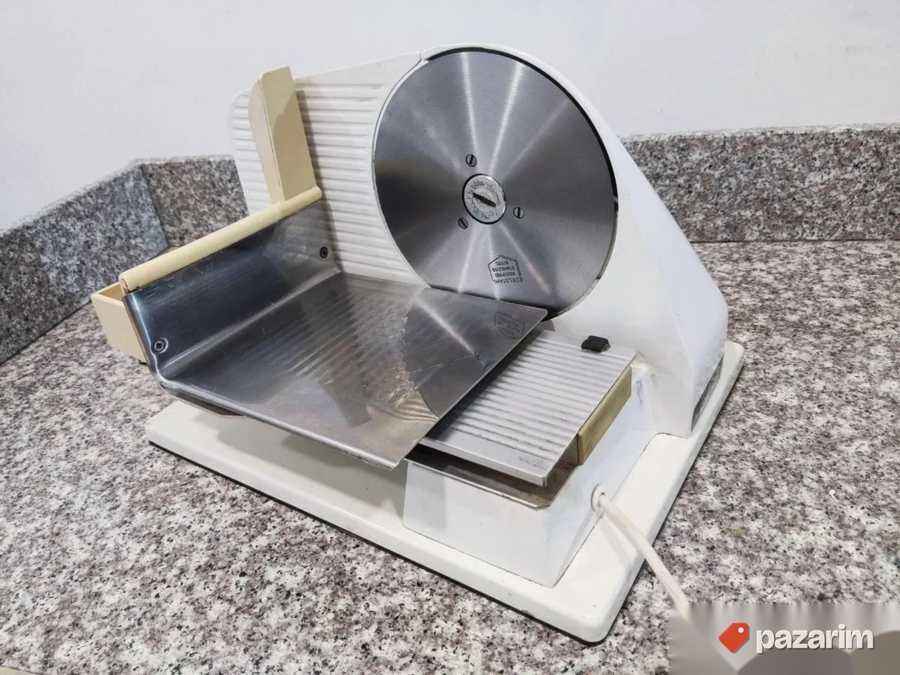Mesoreznica poluprofesionalna alu konstrukcija 170w 1