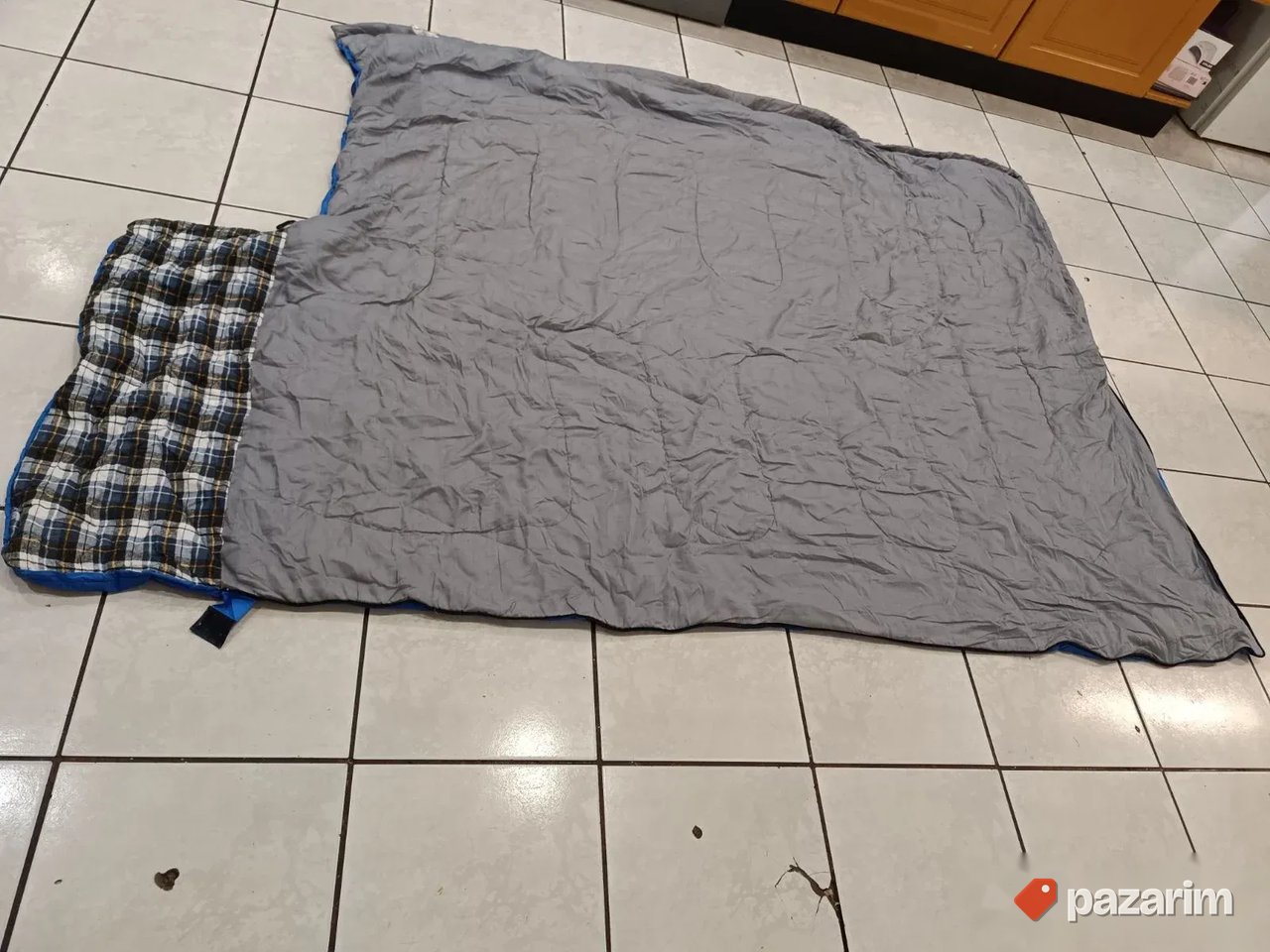 Vreca za spavanje moze biti cebe sa kapuljacom 4