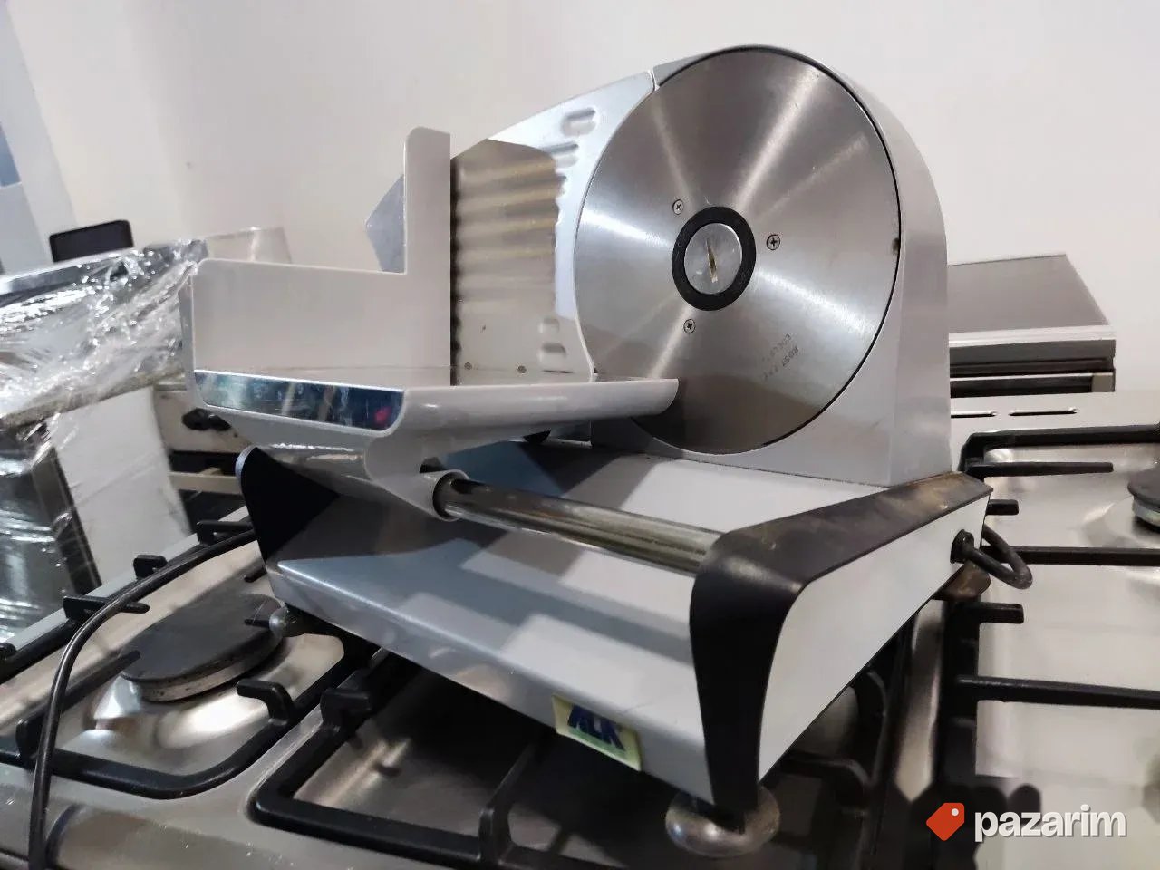 Polu profesionalna mesoreznica aluminijumska