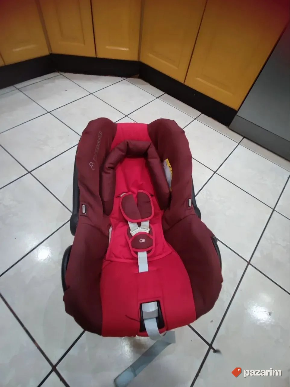 Autosediste i nosiljka maxi cosi 0-13kg 2