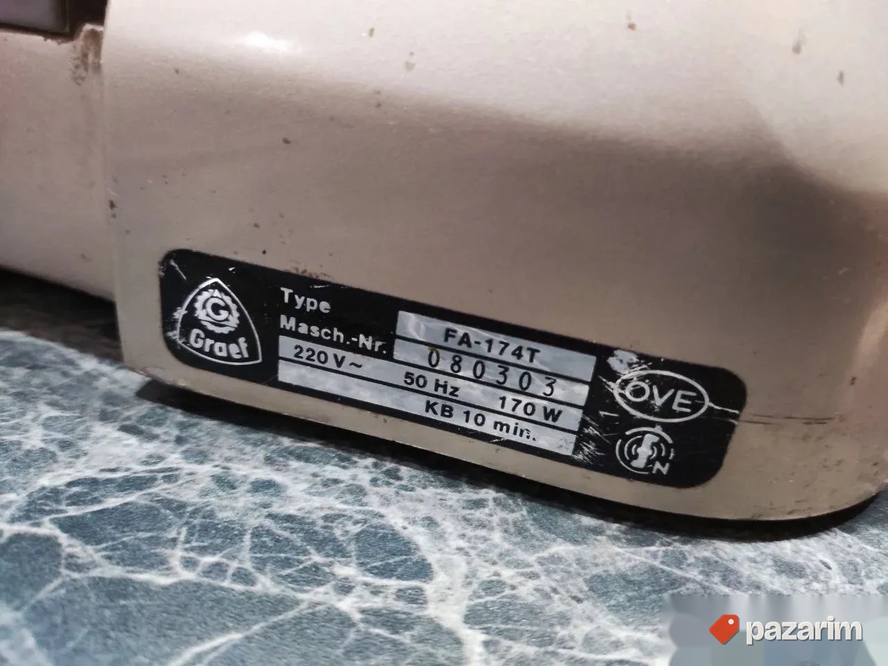 Polu profesionalna mesoreznica marke GRAEF 170w jacine 4