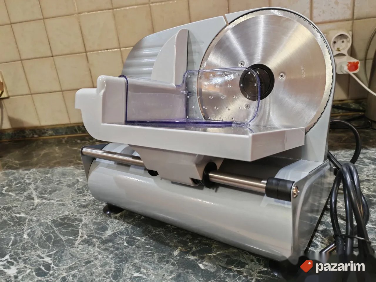 Mesoreznica aluminijumska marke silva potpuno nova 150w