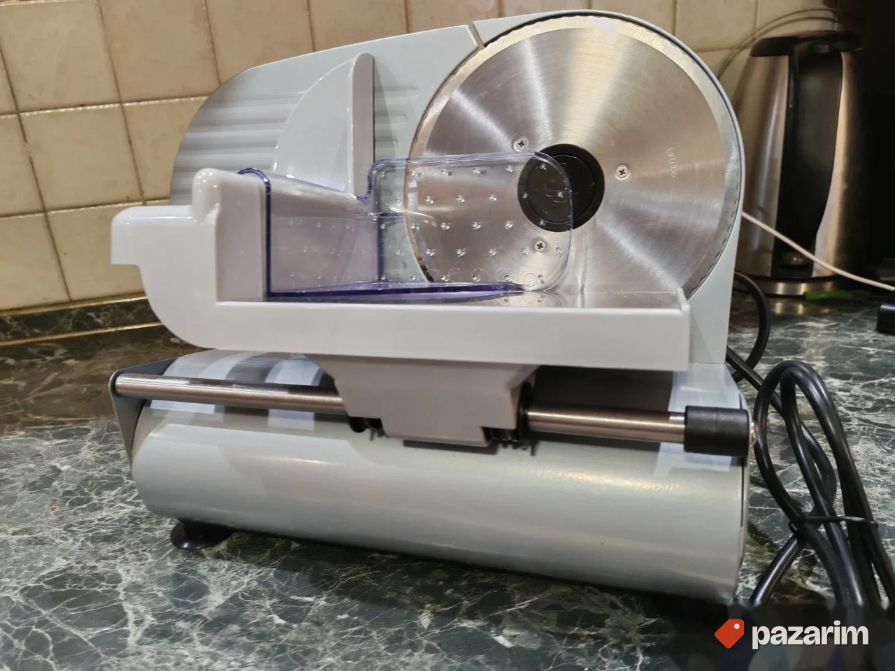 Mesoreznica aluminijumska marke silva potpuno nova 150w 2