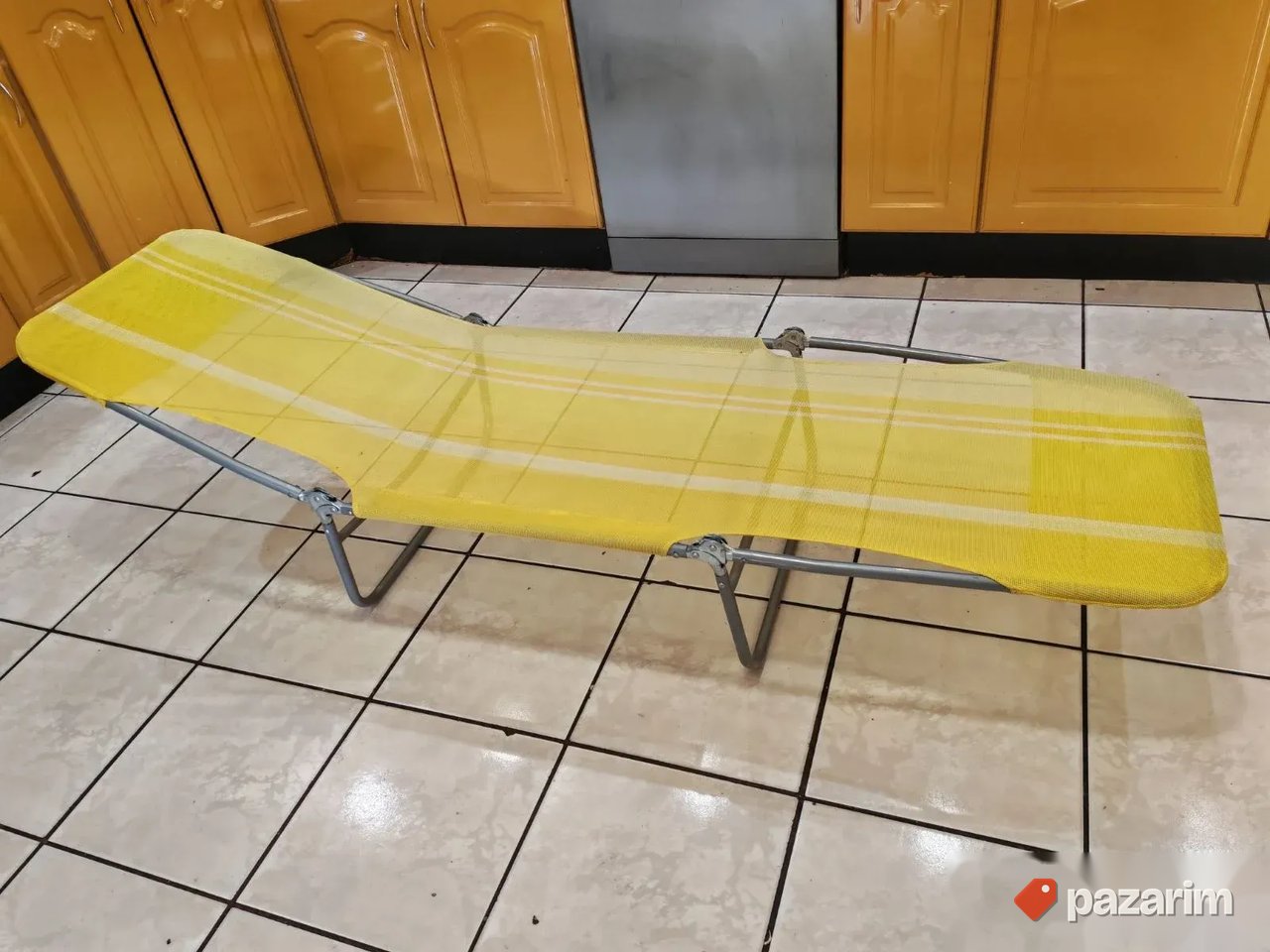 Lezaljka za plazu ili bastu izuzetno kompaktna spakovana 1