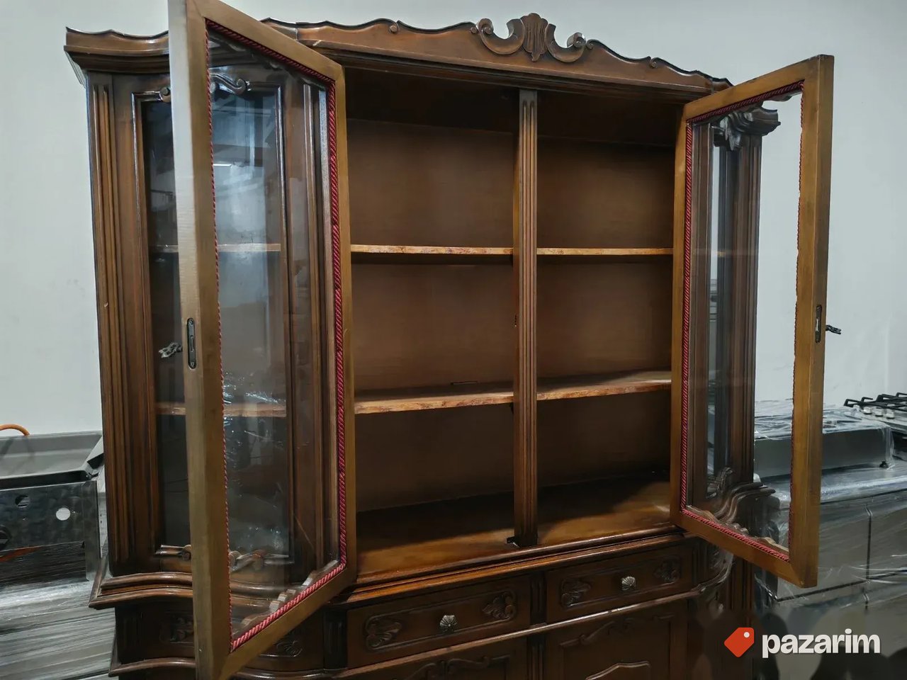 Komoda stilska PUNO DRVO iz venecije 3
