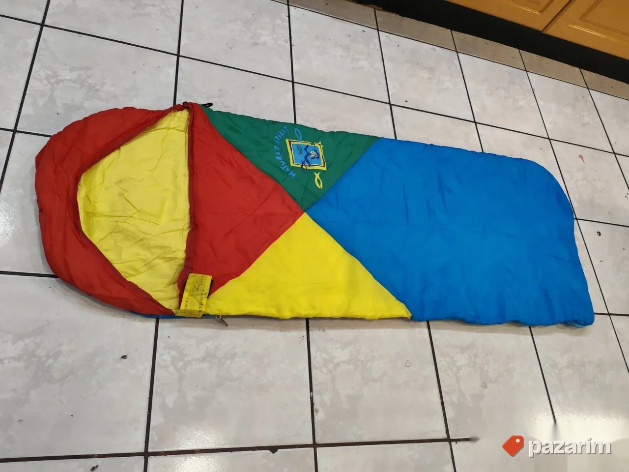 Decija vreca za spavanje moze biti cebe ili pokrivac