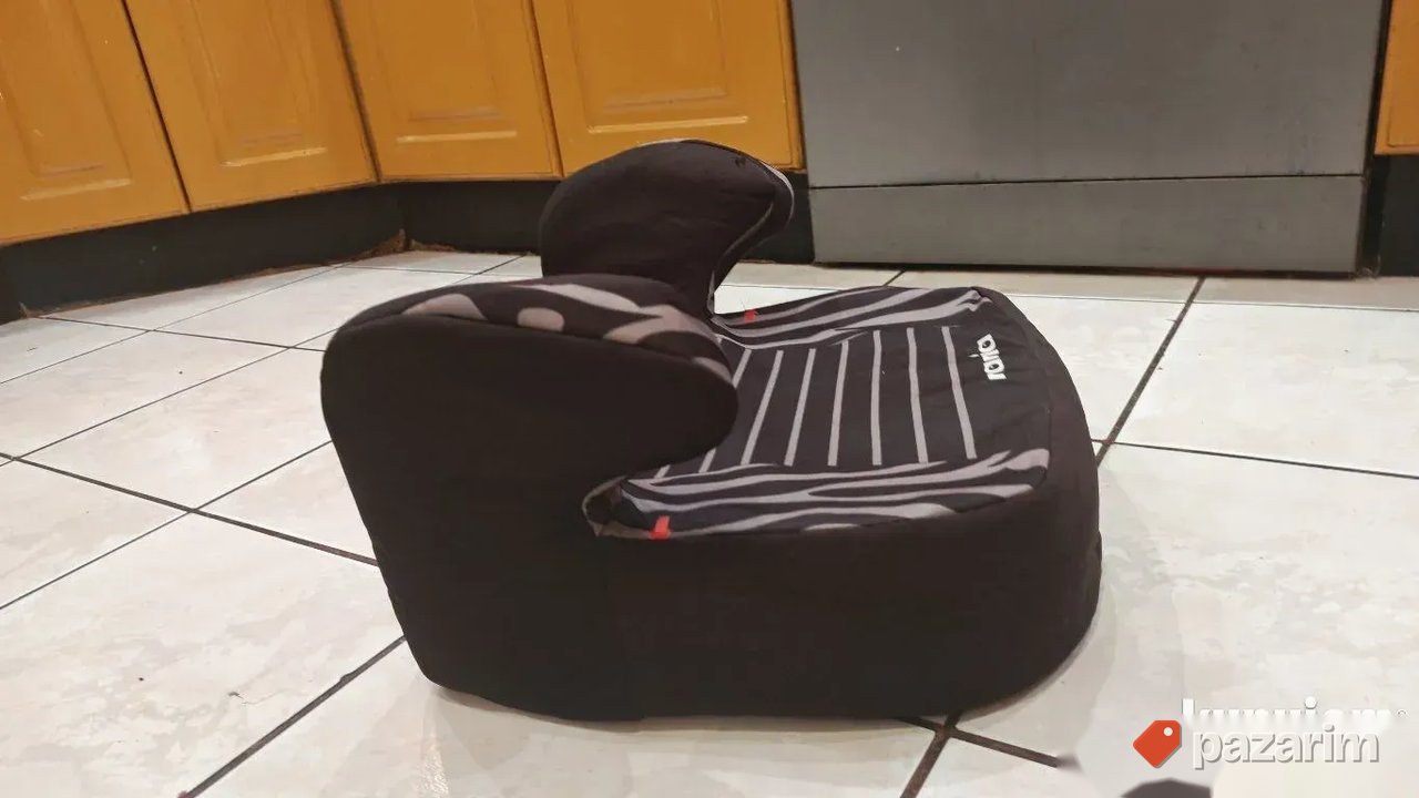 Buster autosediste nania 15-36kg 2