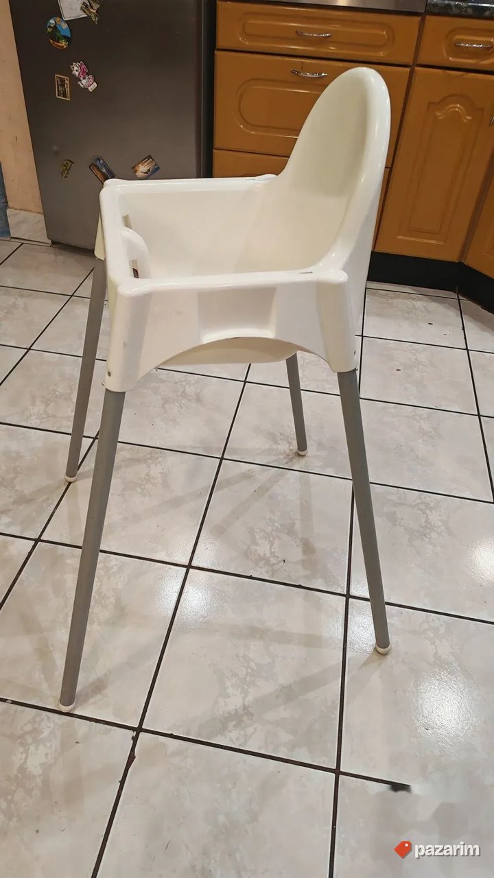 Ikea hranilica 2