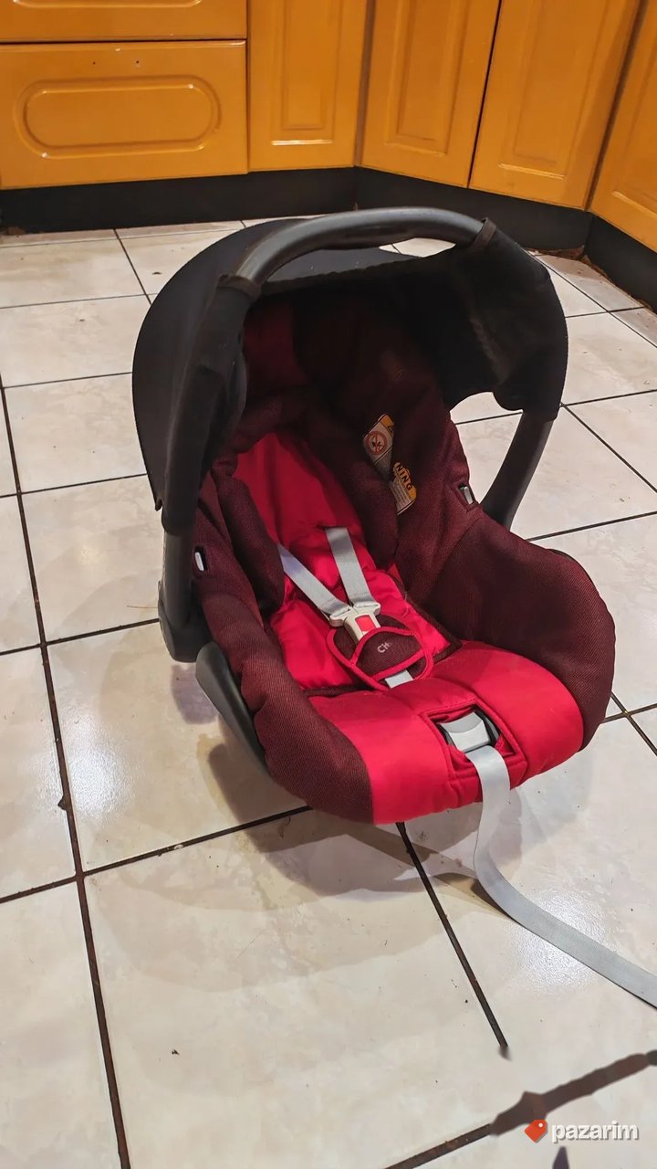 Autosediste i nosiljka maxi cosi 0-13kg