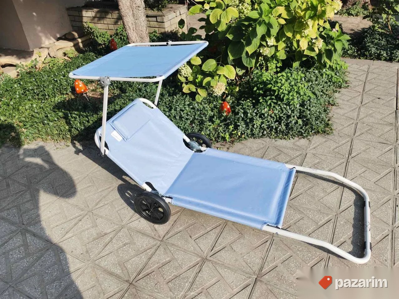 Lezaljka za plazu sa suncobranom 1