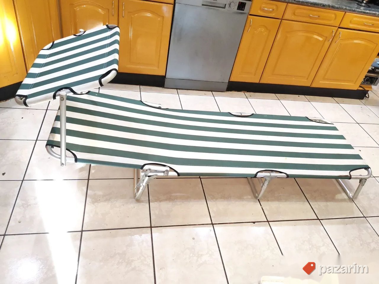 Lezaljka krevet na rasklpanje ALU konstrukcija 4